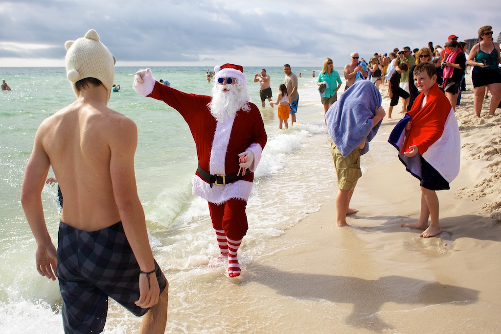 Santa rings in the New Year