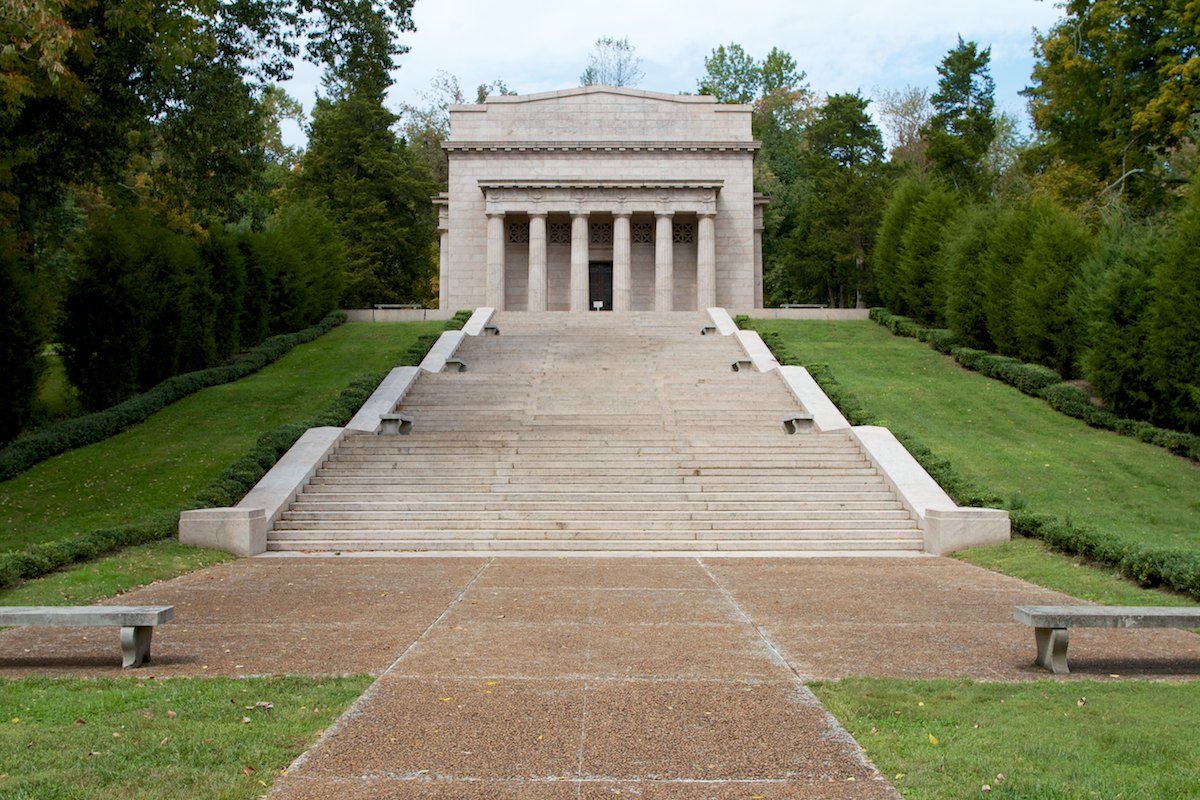 Memorial Building At Abraham Lincoln Birthplace